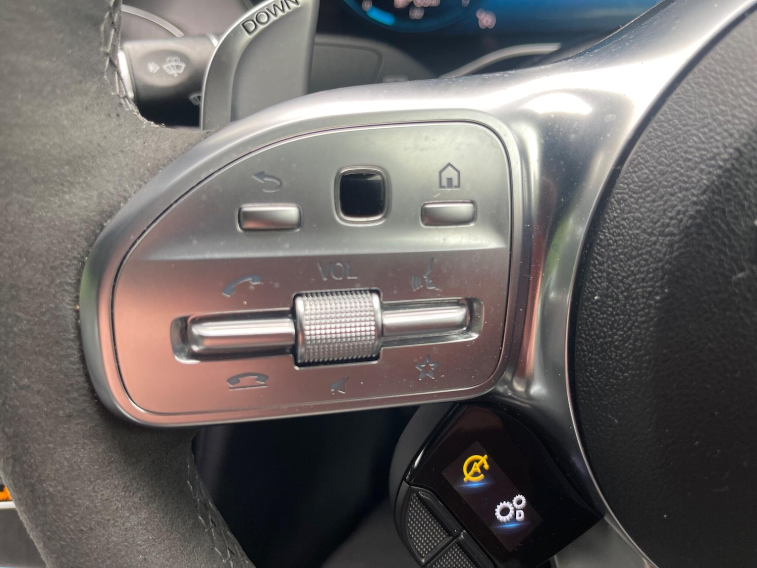 Used Mercedes-Benz C Class 2019 for sale - 77739329: Photo 23