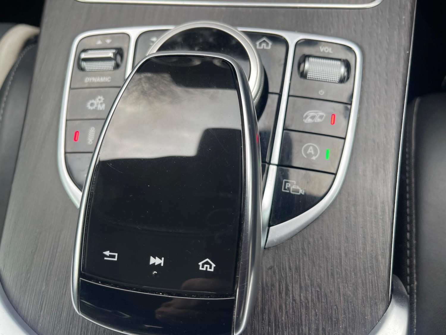 Used Mercedes-Benz C Class 2019 for sale - 77739329: Photo 25