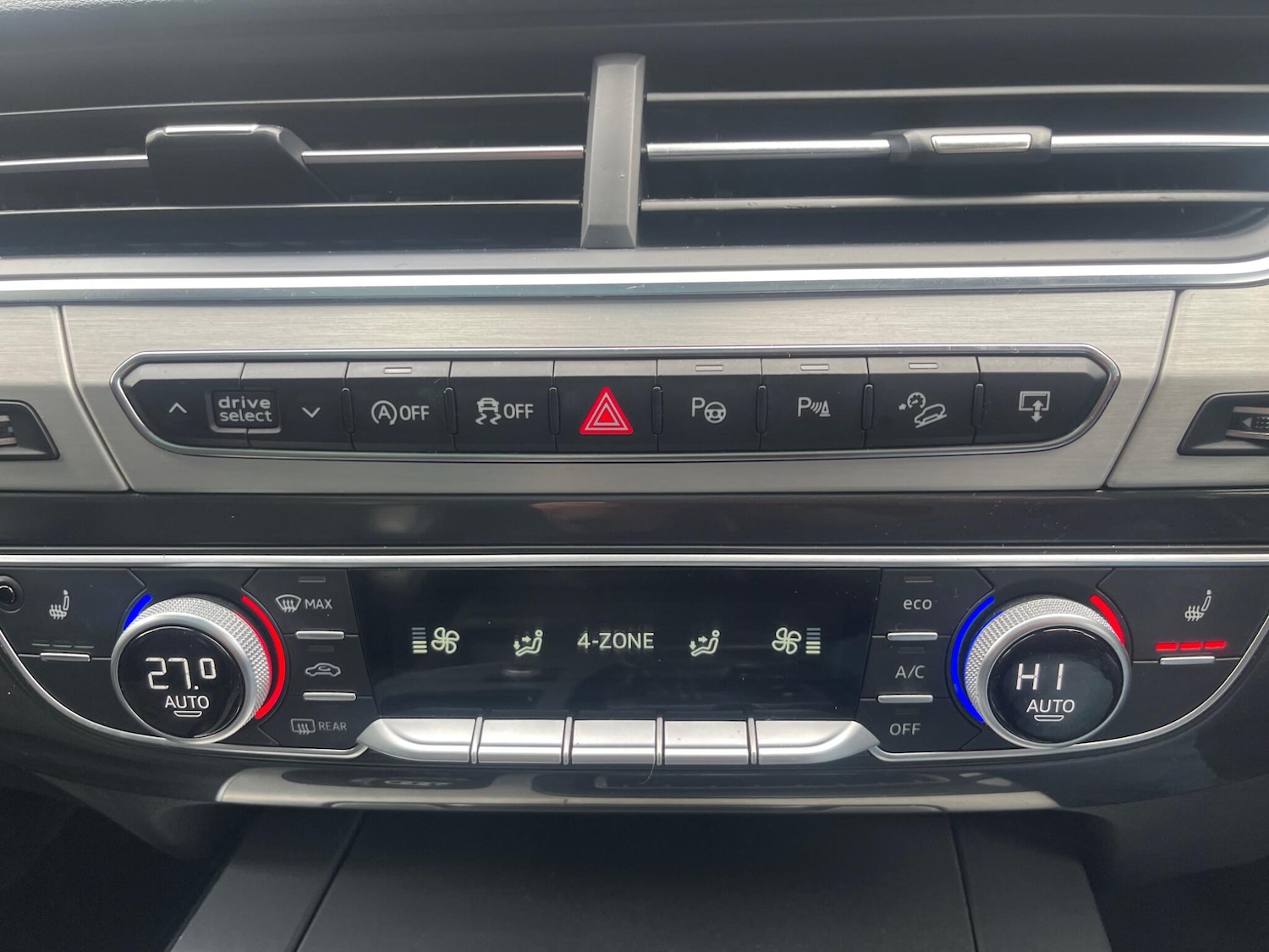 Used Audi SQ7 for sale - 77739338: Photo 25