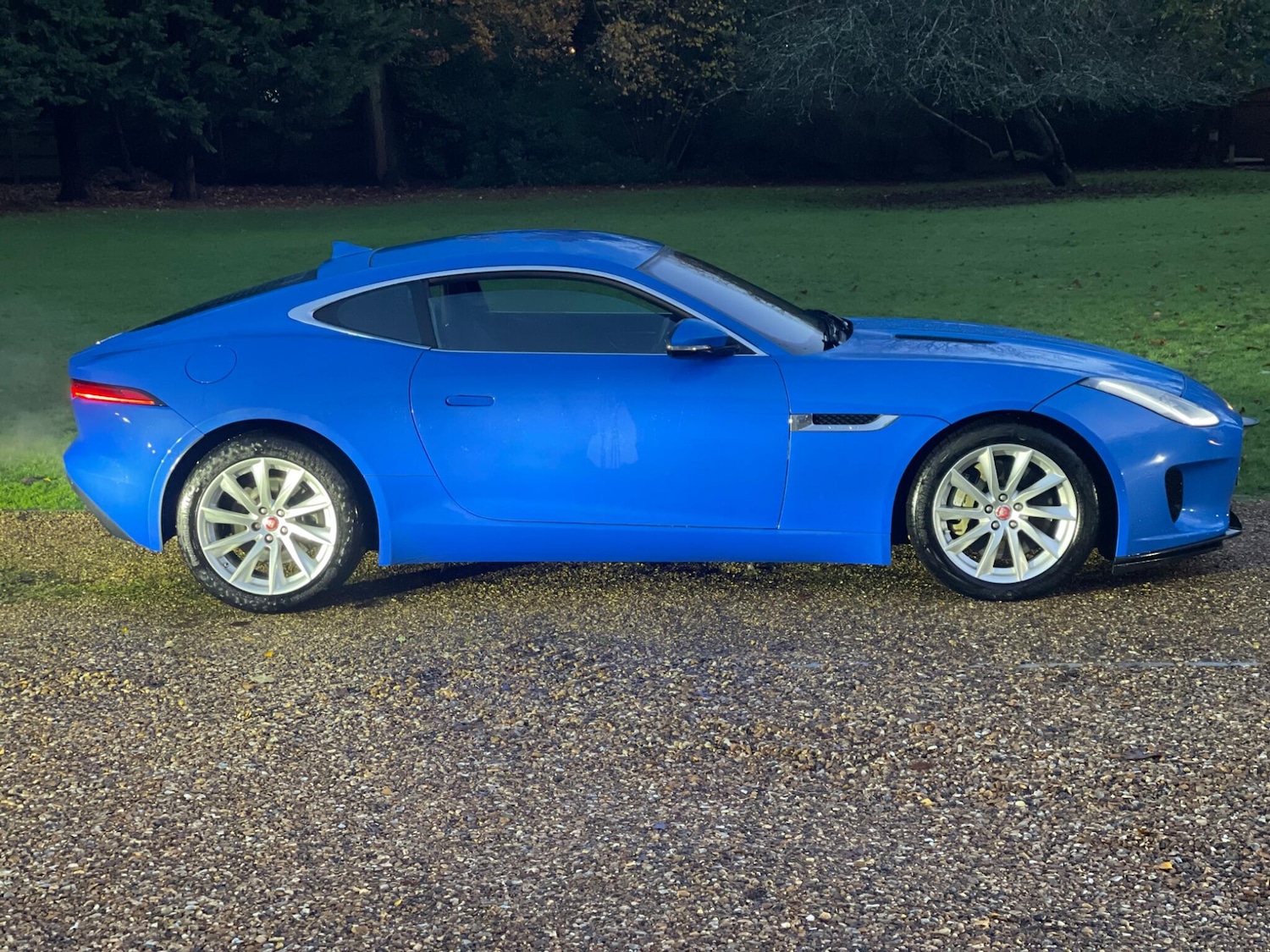 Used Jaguar F-Type 2017 for sale - 77739345: Photo 3