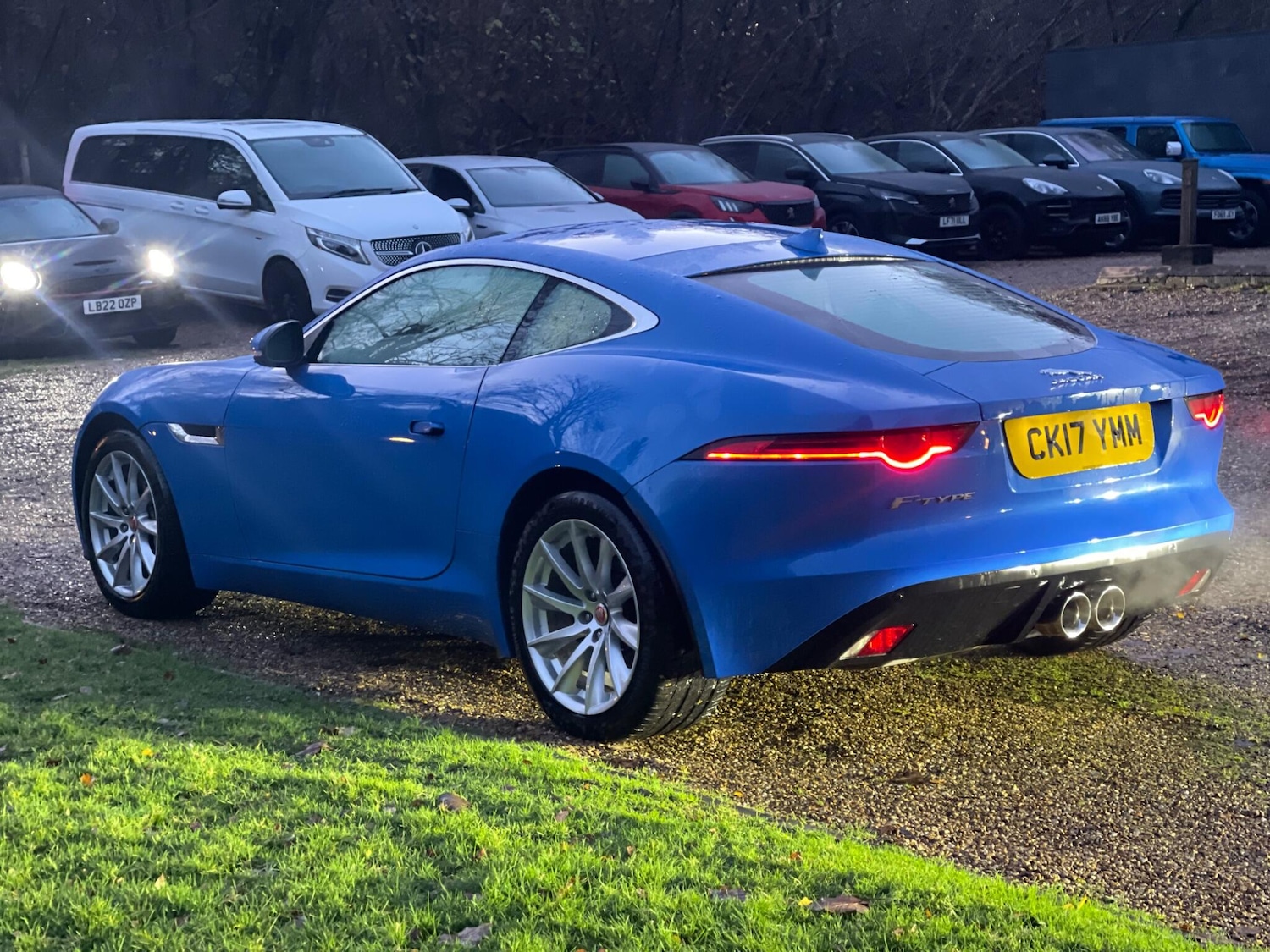 Used Jaguar F-Type 2017 for sale - 77739345: Photo 6