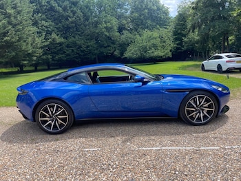 Used Aston Martin DB11 2017 for sale - 78968994: Photo