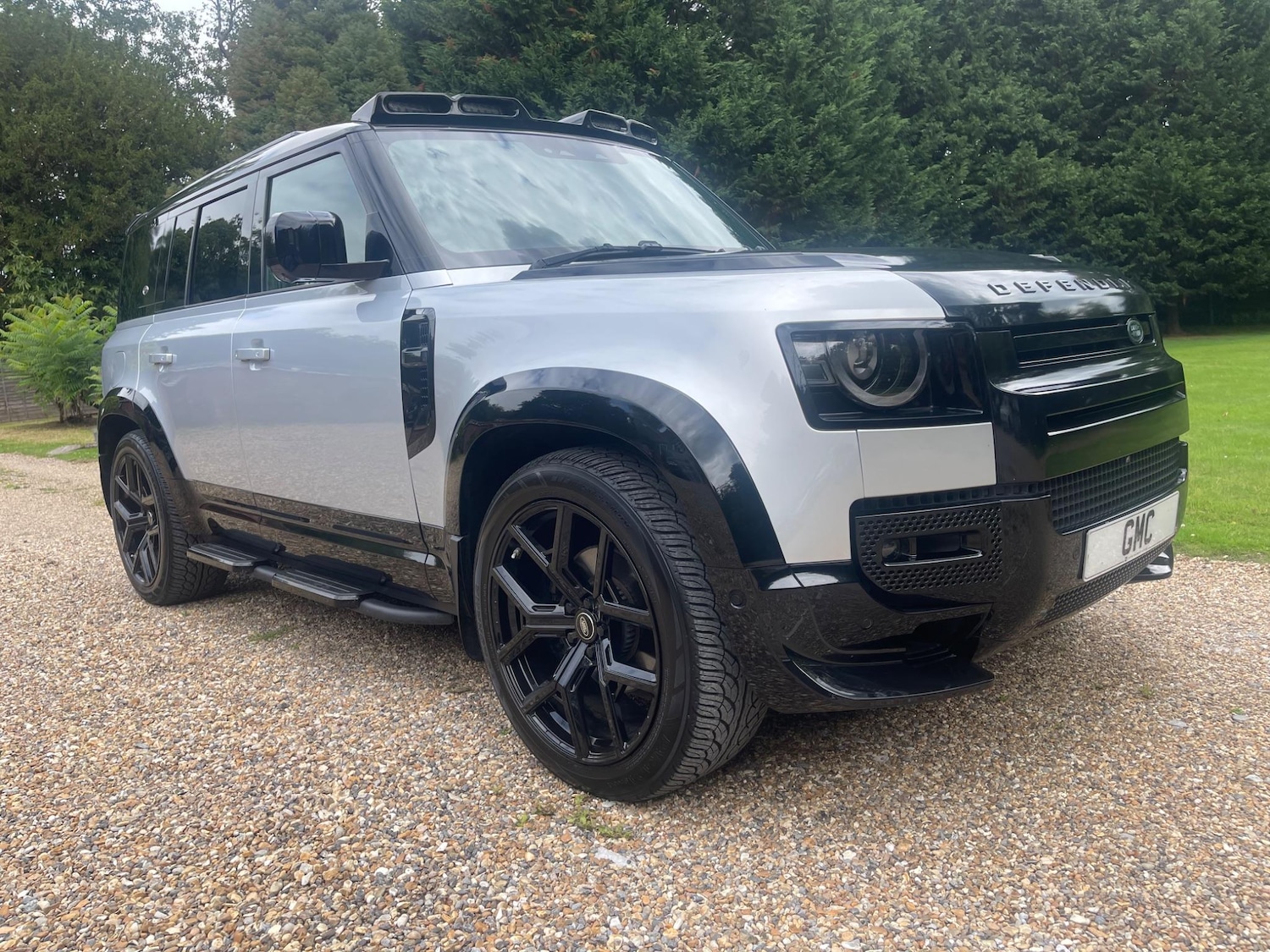 Used Land Rover Discovery 2017 for sale - 77739324: Photo 1