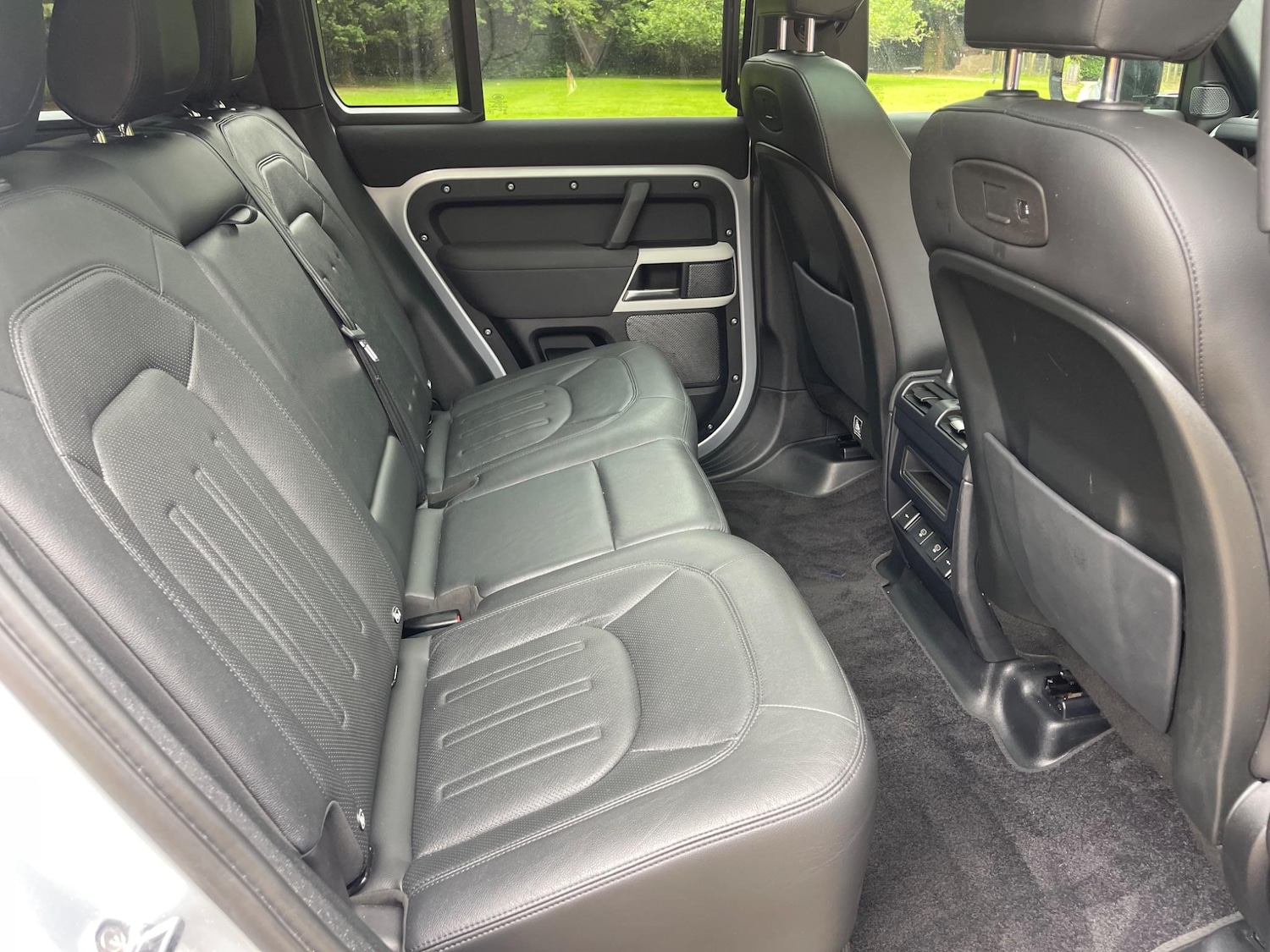 Used Land Rover Discovery 2017 for sale - 77739324: Photo 24