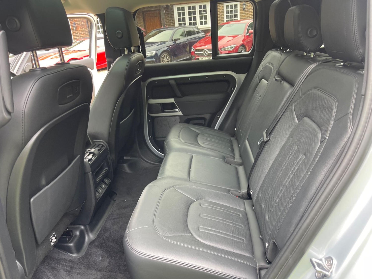 Used Land Rover Discovery 2017 for sale - 77739324: Photo 27