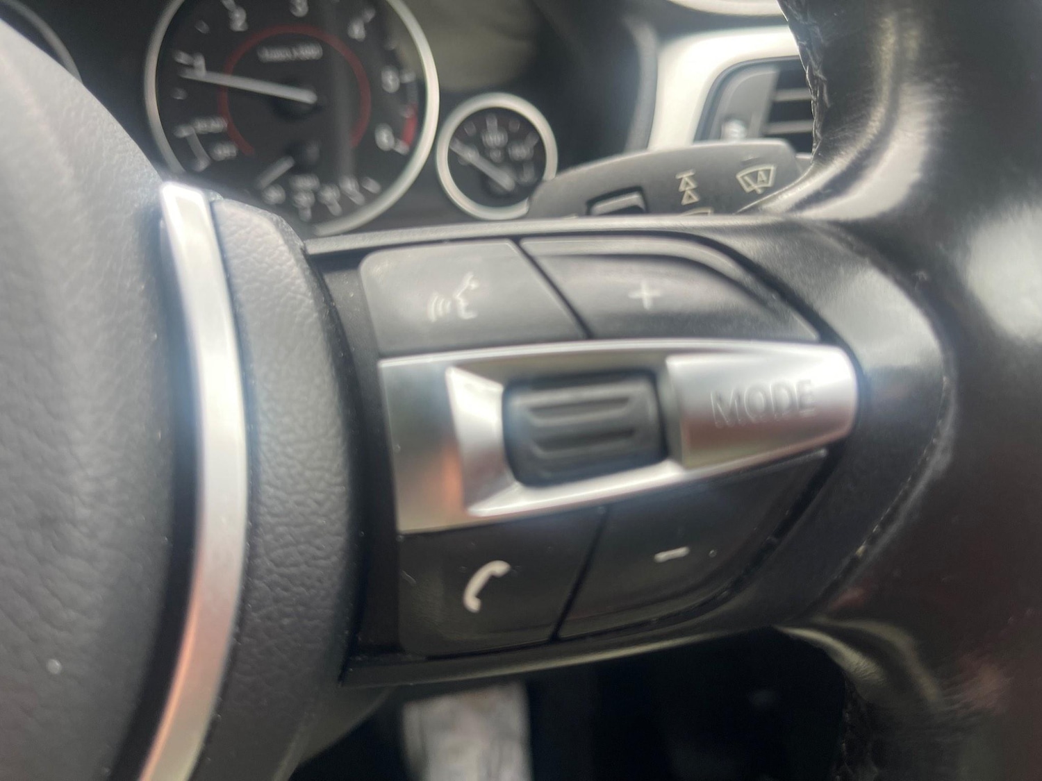 Used BMW 3 Series 2015 for sale - 77733448: Photo 26