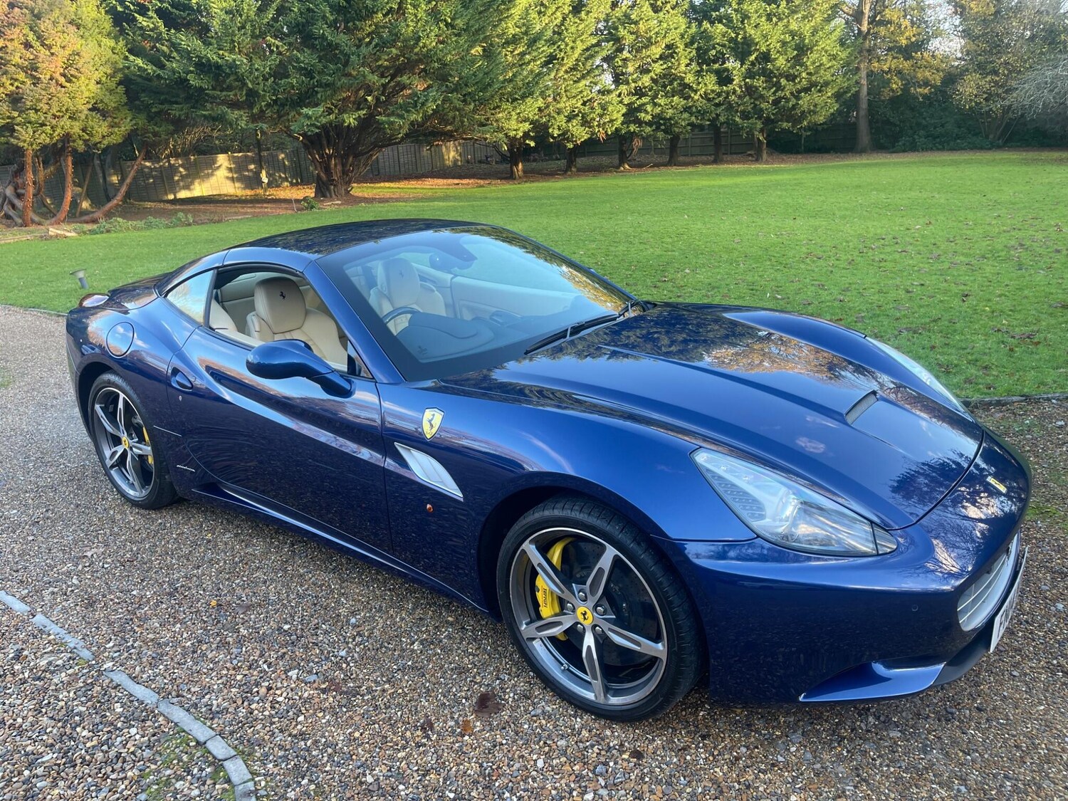 Used Ferrari California 2014 for sale - 77739331: Photo 8