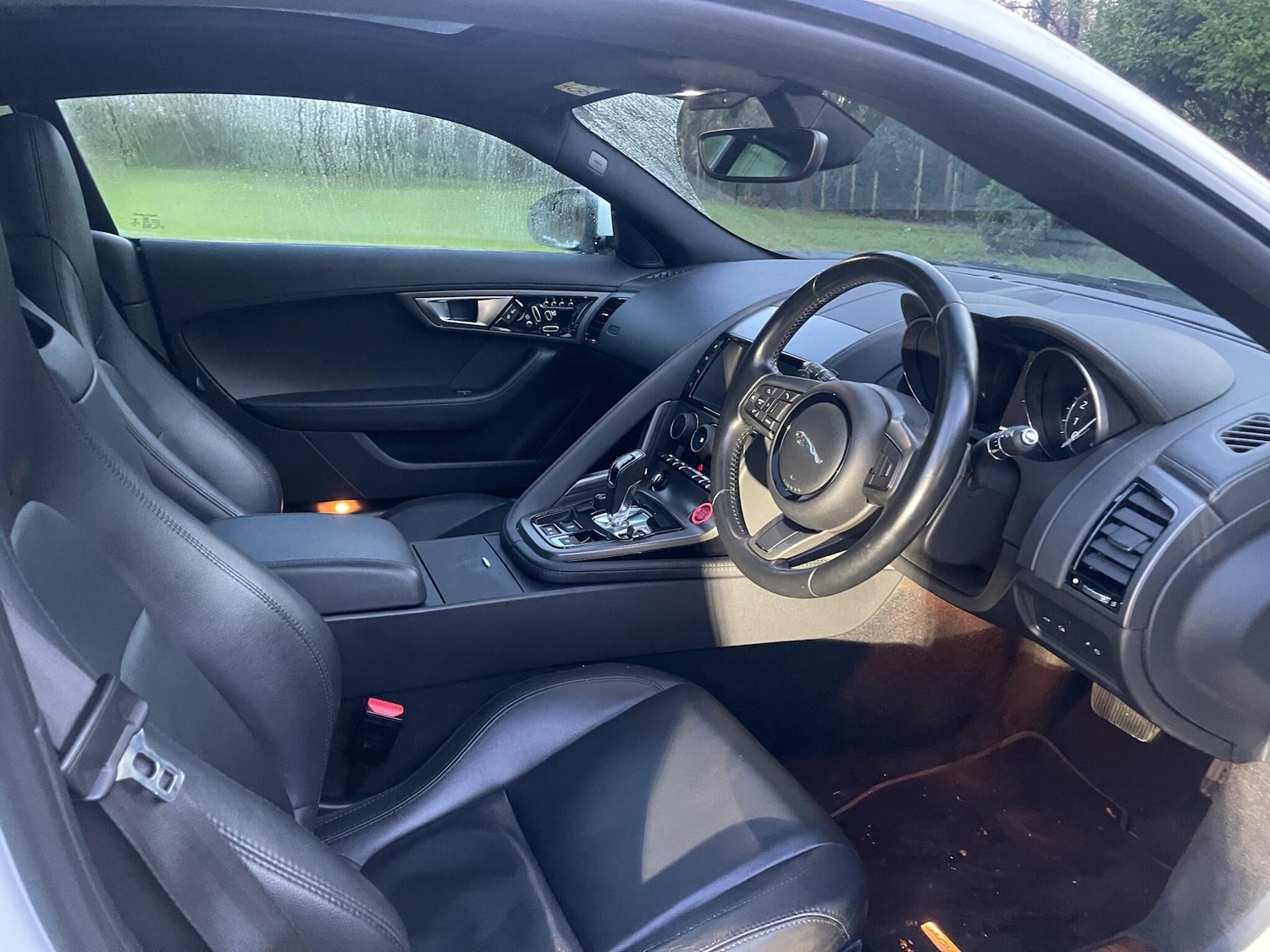 Used Jaguar F-Type 2015 for sale - 77739322: Photo 24