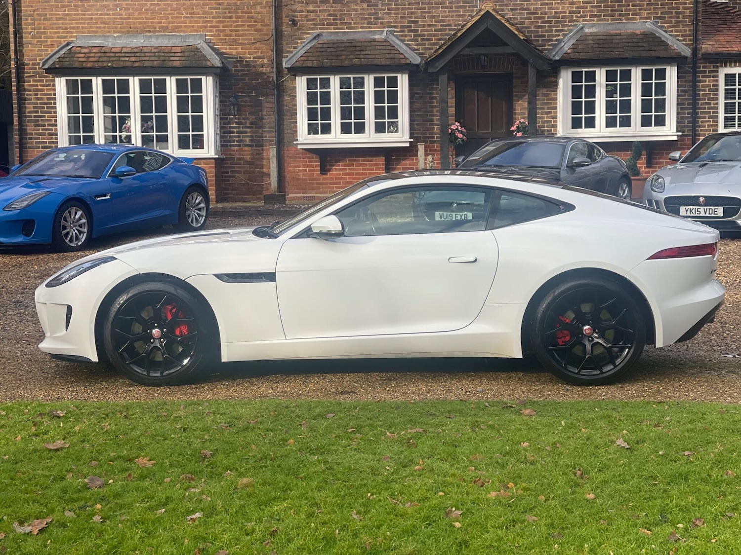 Used Jaguar F-Type 2015 for sale - 77739322: Photo 4