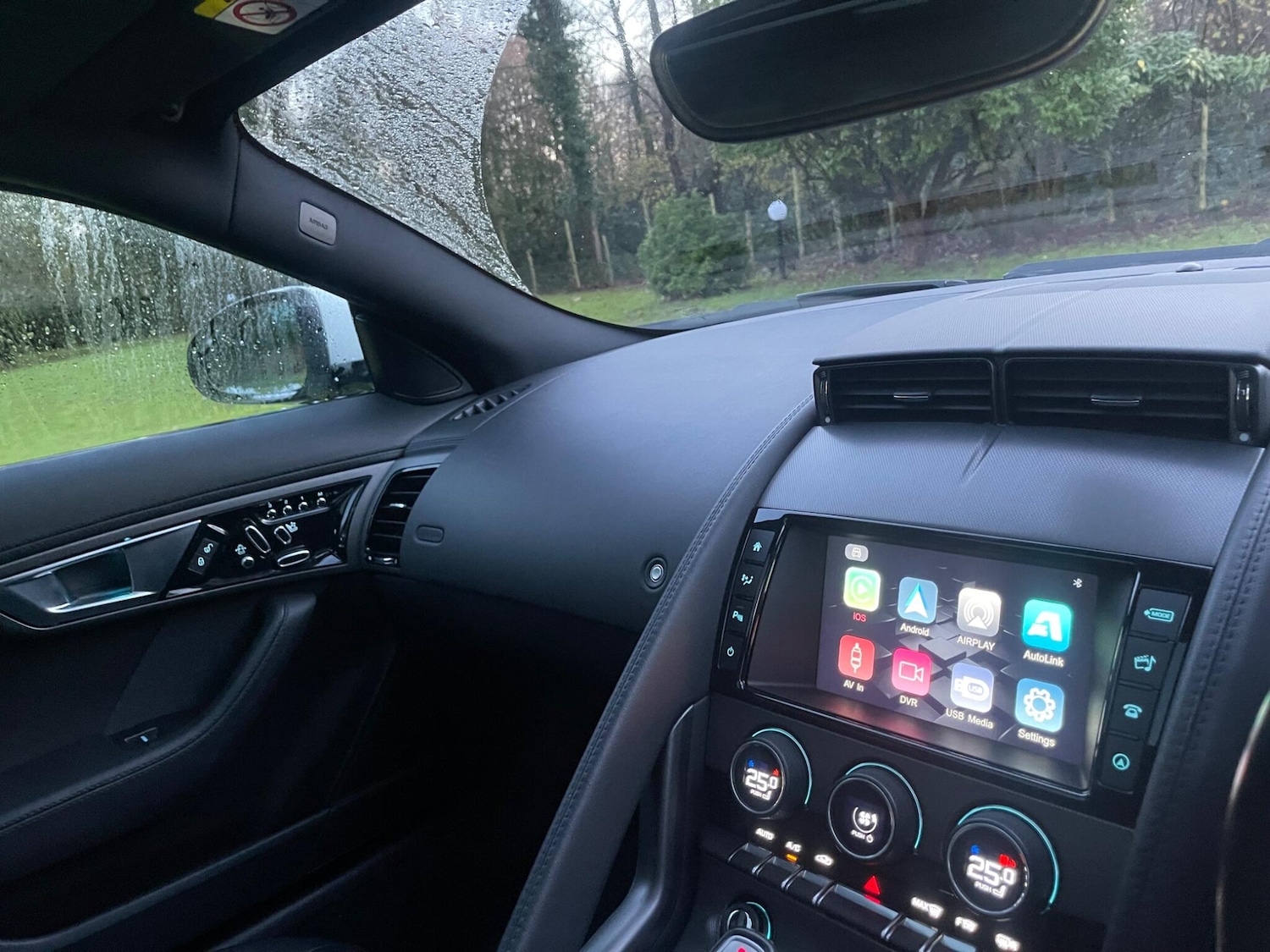 Used Jaguar F-Type 2015 for sale - 77739322: Photo 43