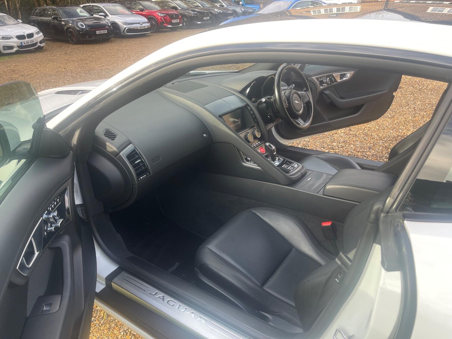 Used Jaguar F-Type 2015 for sale - 77739322: Photo 48