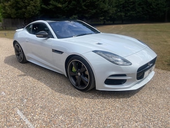 Used Jaguar F-Type 2018 for sale - 79394935: Photo