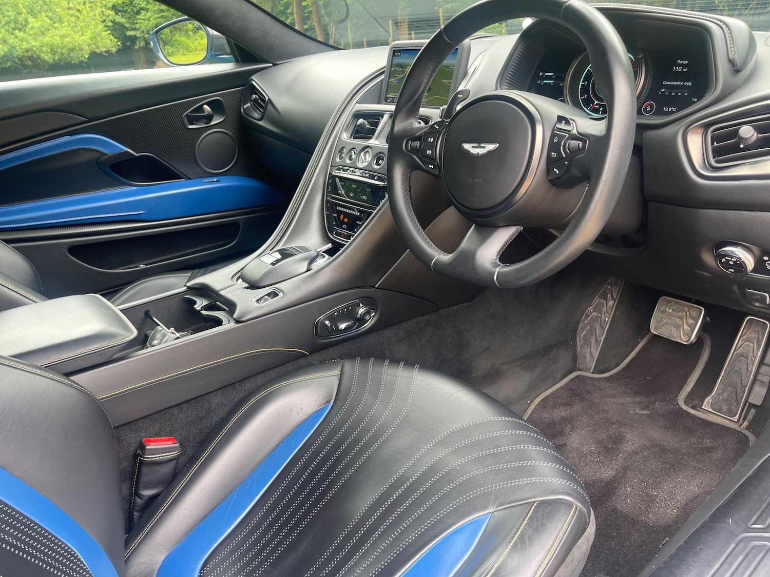 Used Aston Martin DB11 for sale - 77739307: Photo 22