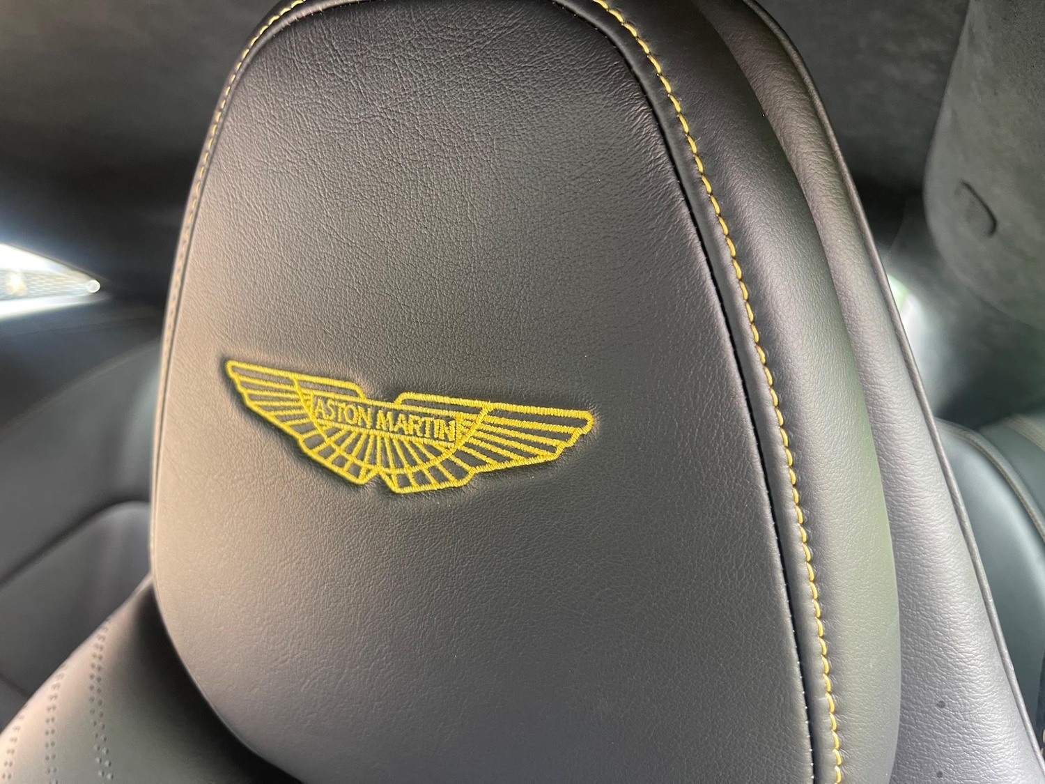 Used Aston Martin DB11 for sale - 77739307: Photo 28