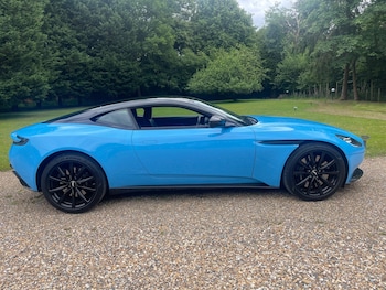 Used Aston Martin DB11 2019 for sale - 77739307: Photo