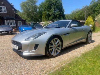 Used Jaguar F-Type 2015 for sale - 78760809: Photo