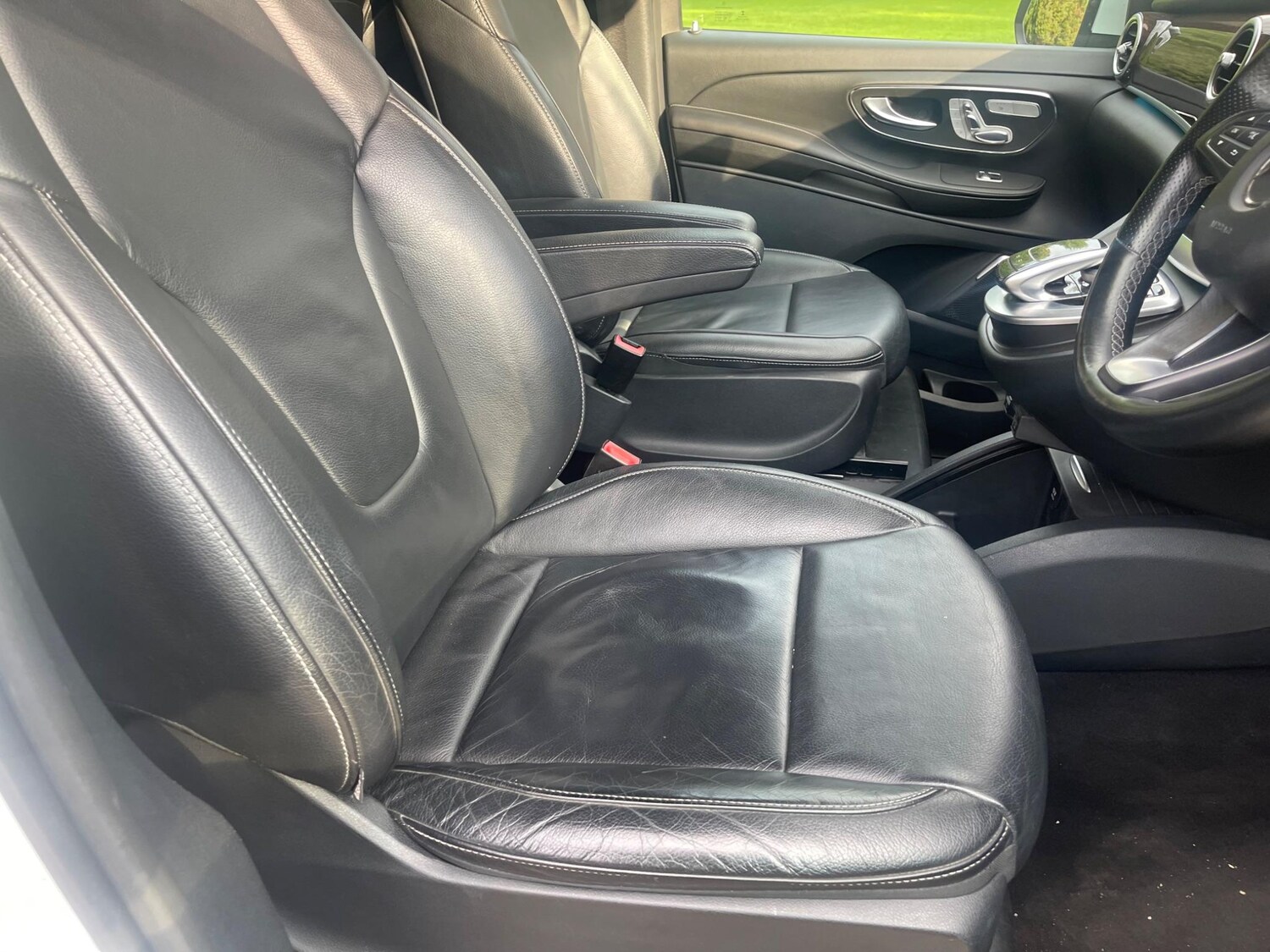 Used Mercedes-Benz V-Class for sale - 77739310: Photo 10