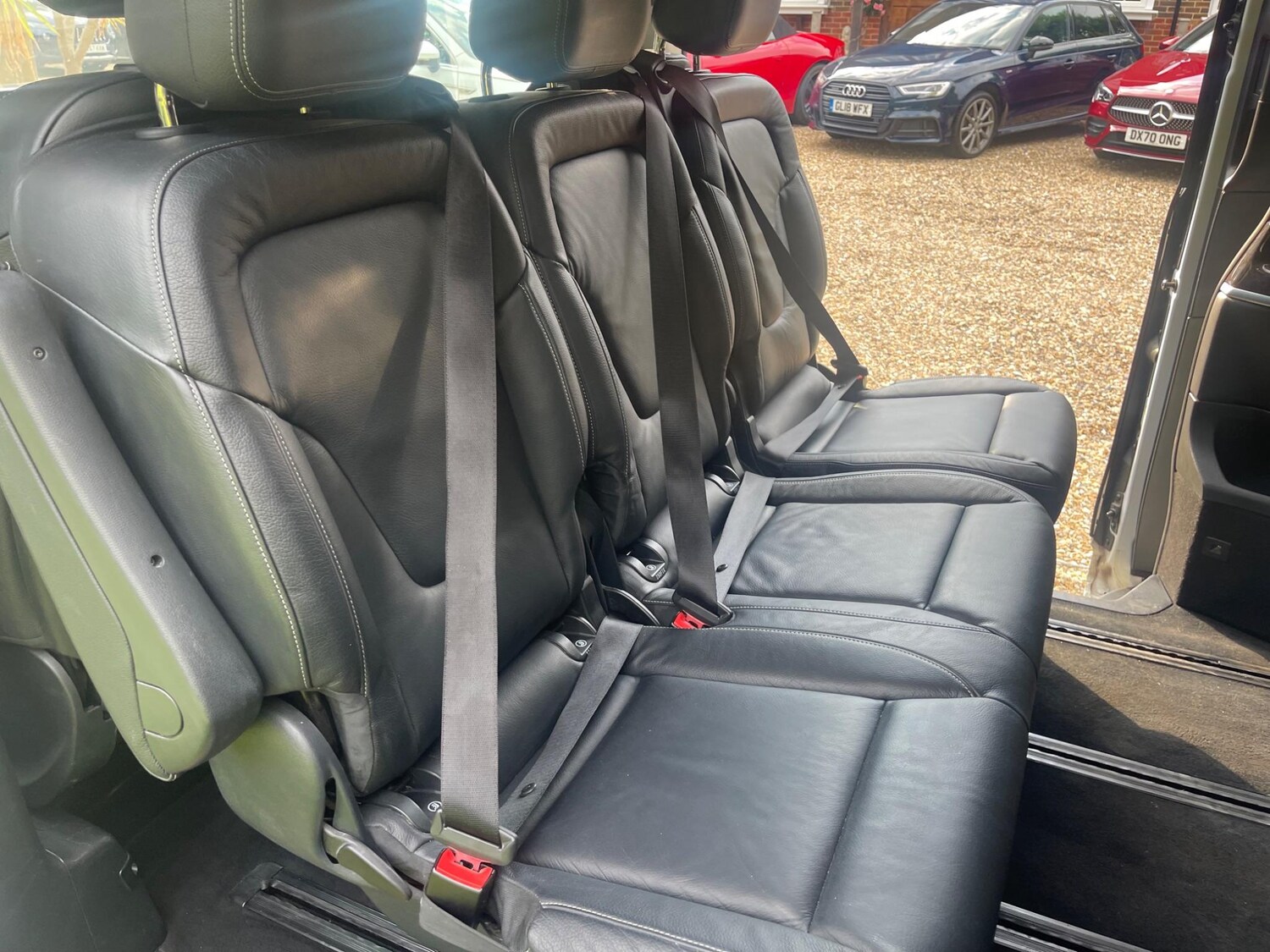 Used Mercedes-Benz V-Class for sale - 77739310: Photo 14