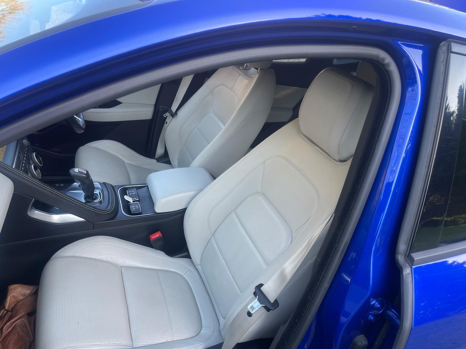 Used Jaguar E-Pace 2019 for sale - 78162986: Photo 14