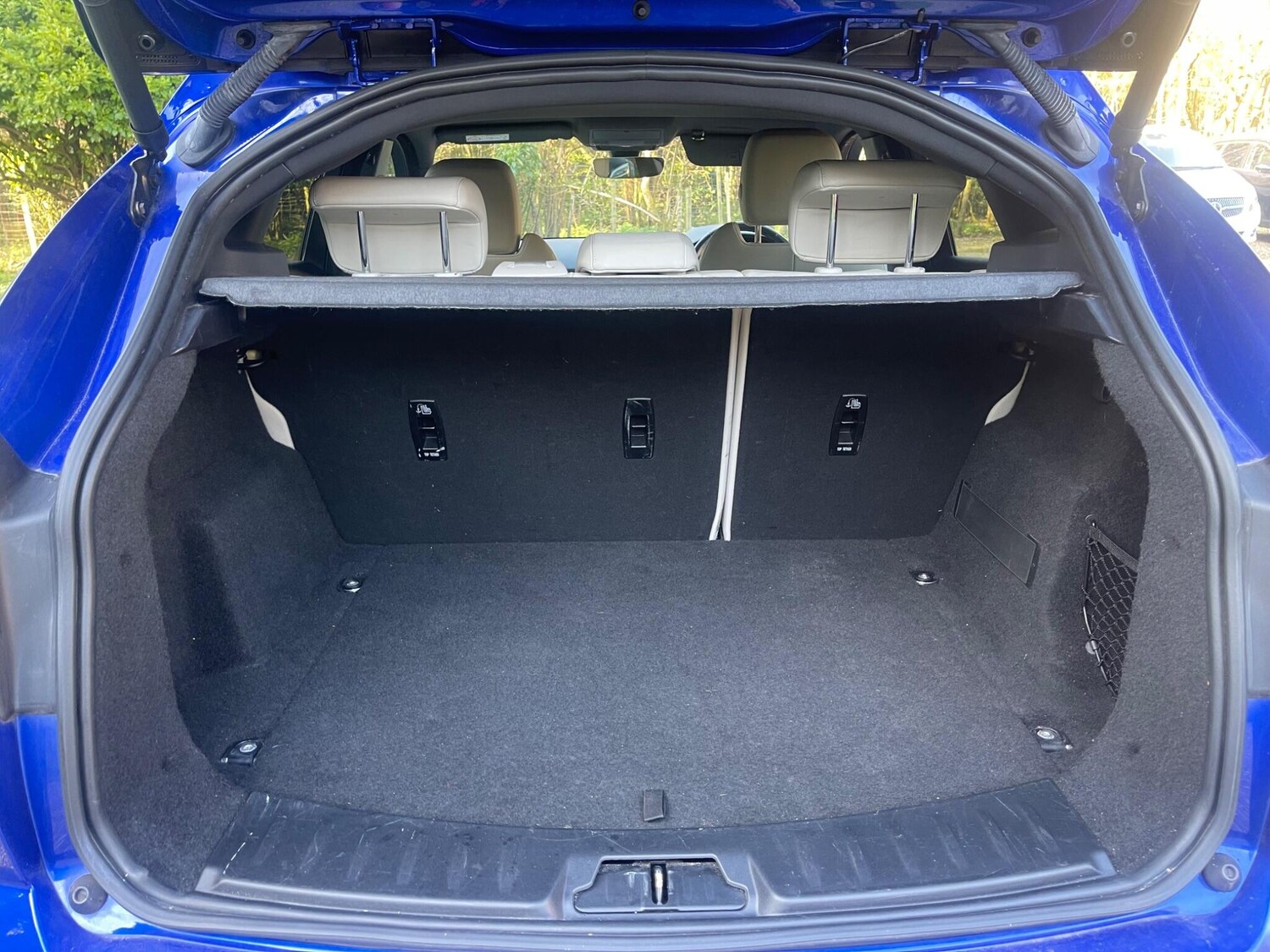 Used Jaguar E-Pace 2019 for sale - 78162986: Photo 16