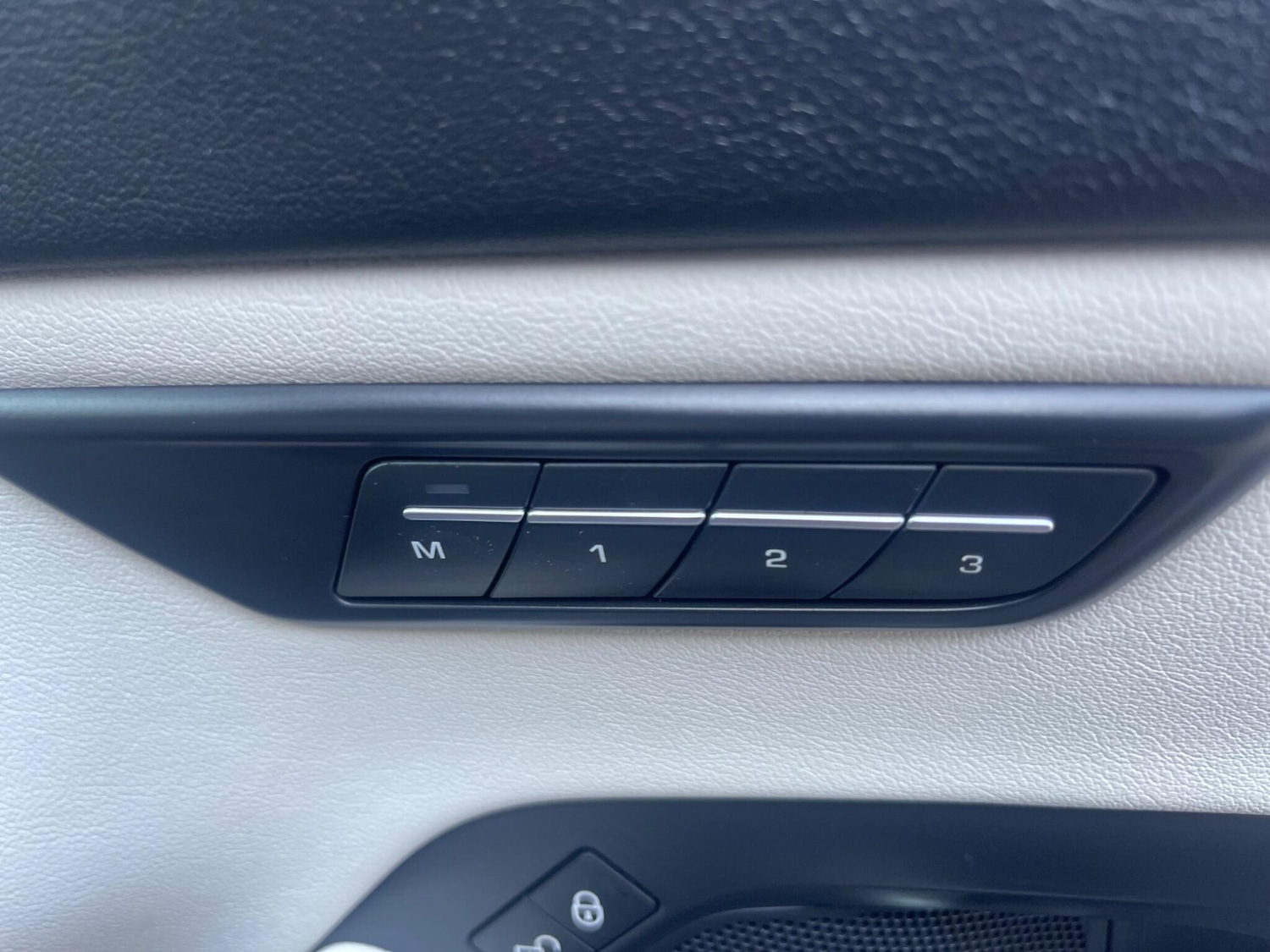 Used Jaguar E-Pace 2019 for sale - 78162986: Photo 19