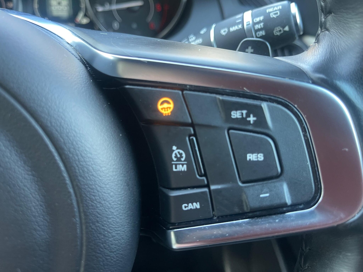 Used Jaguar E-Pace 2019 for sale - 78162986: Photo 24