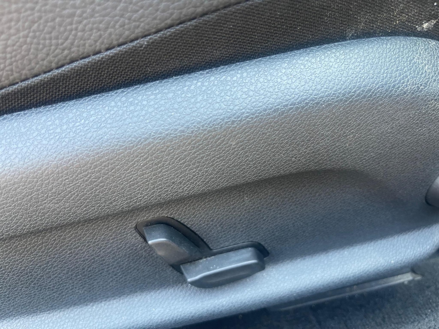 Used Mercedes-Benz C Class 2018 for sale - 77739308: Photo 23