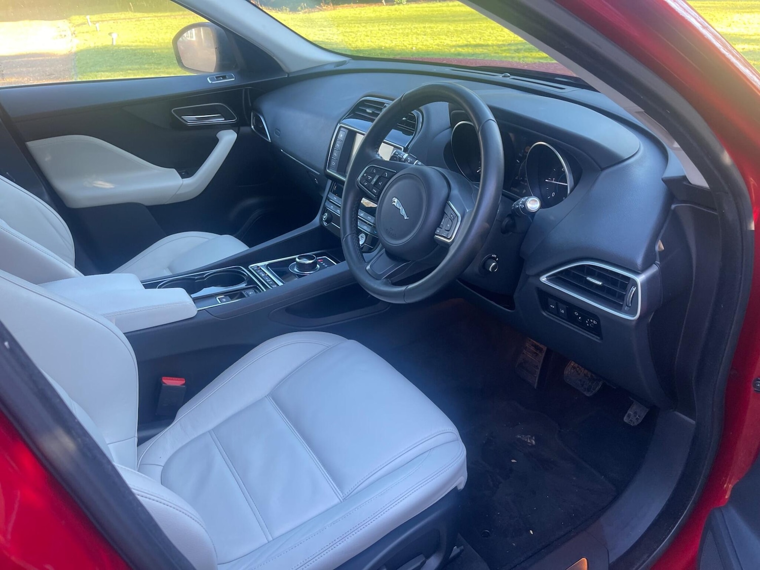 Used Jaguar F-Pace 2016 for sale - 77739339: Photo 12