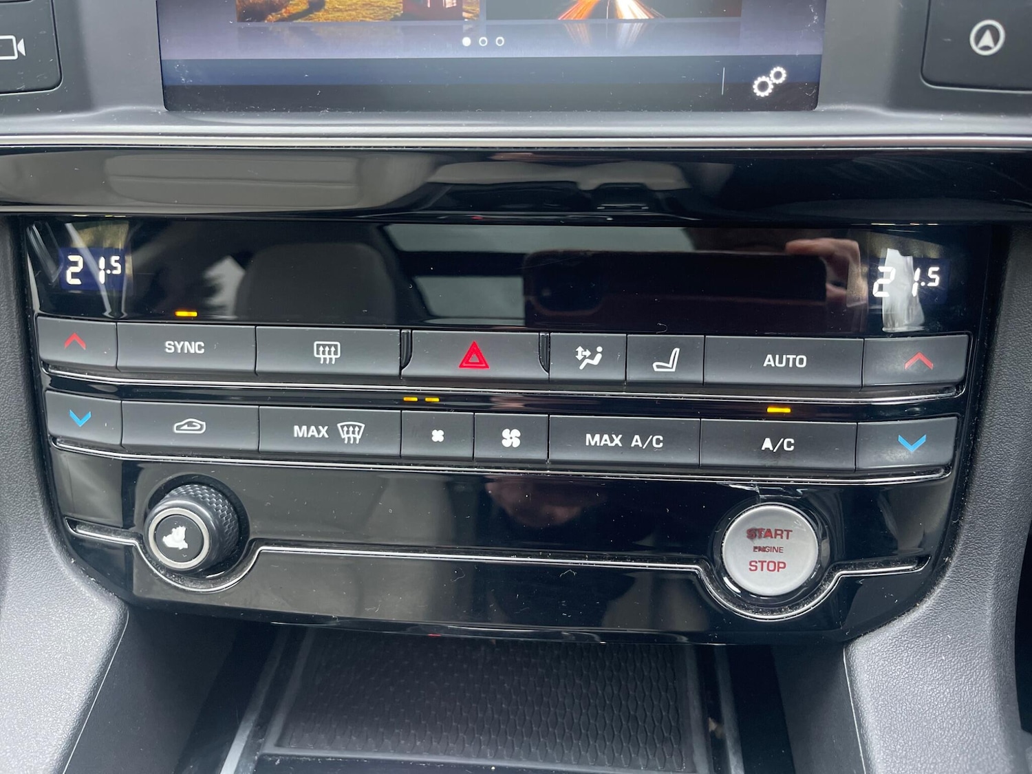 Used Jaguar F-Pace 2016 for sale - 77739339: Photo 24