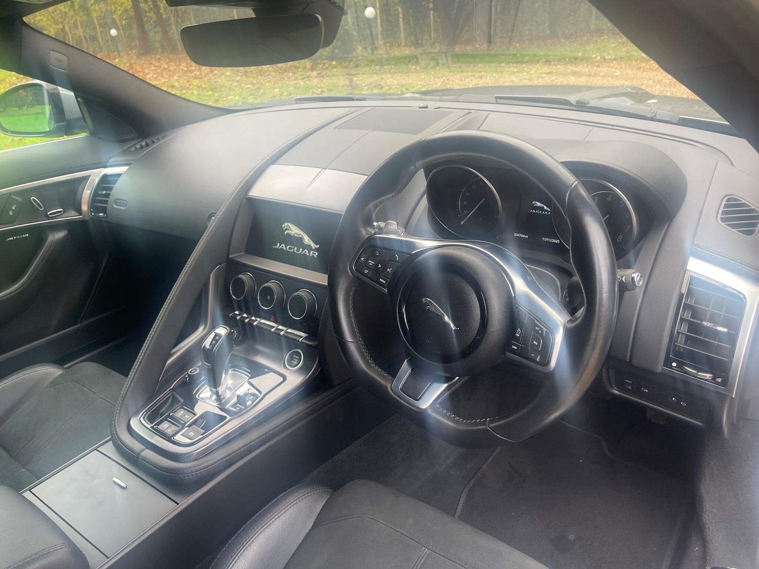 Used Jaguar F-Type 2019 for sale - 77739327: Photo 19