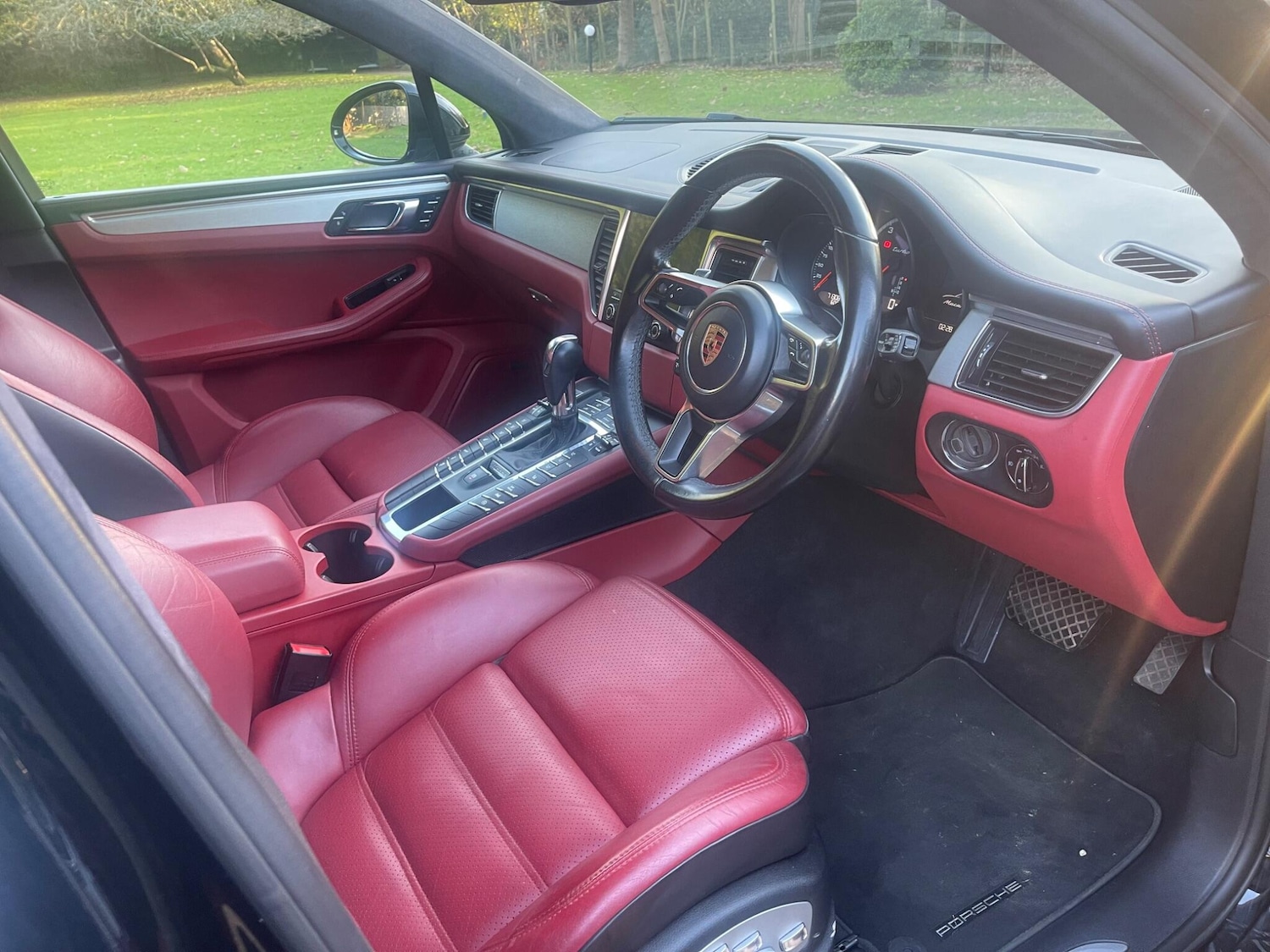 Used Porsche Macan 2017 for sale - 77739326: Photo 16