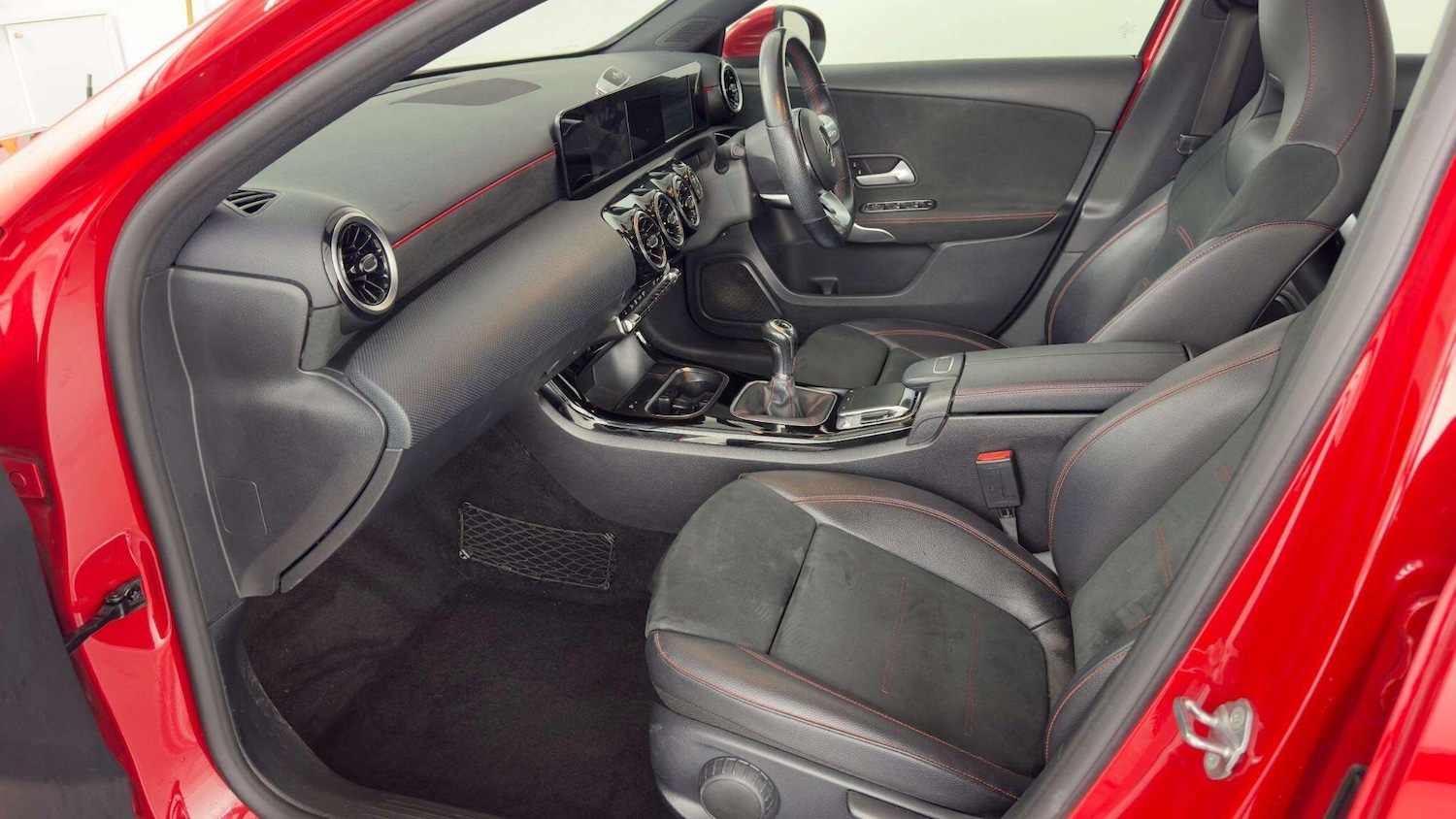 Used Mercedes-Benz A-Class 2019 for sale - 77739330: Photo 9