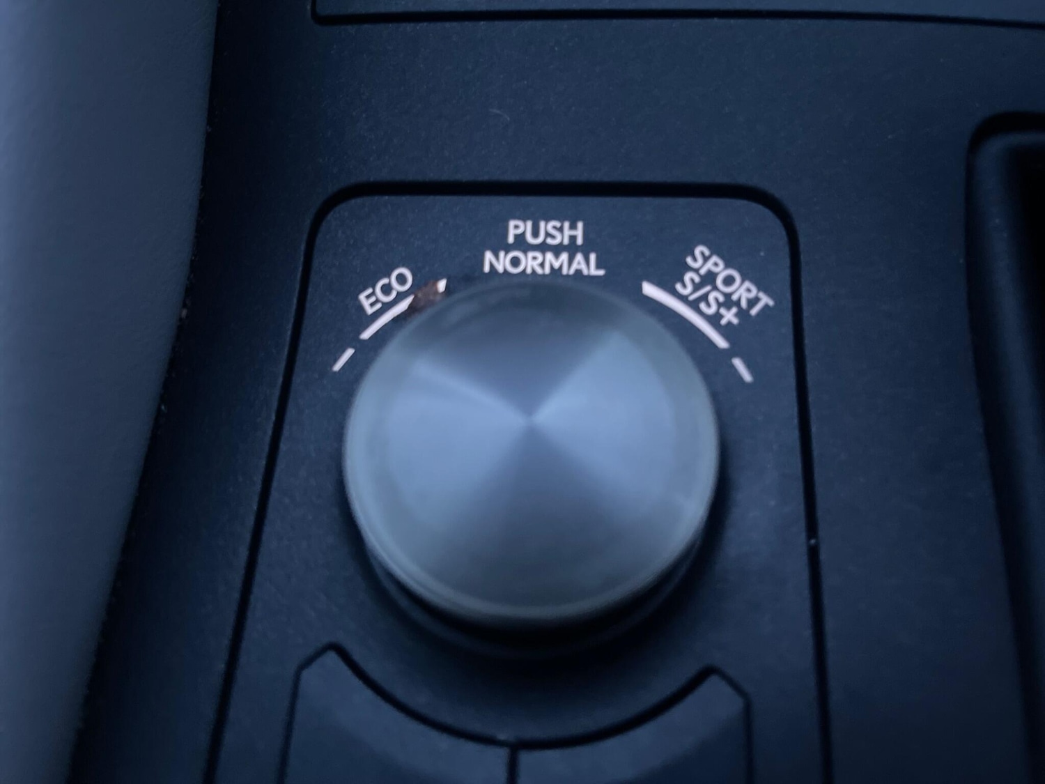 Used Lexus RC 2017 for sale - 77739341: Photo 24