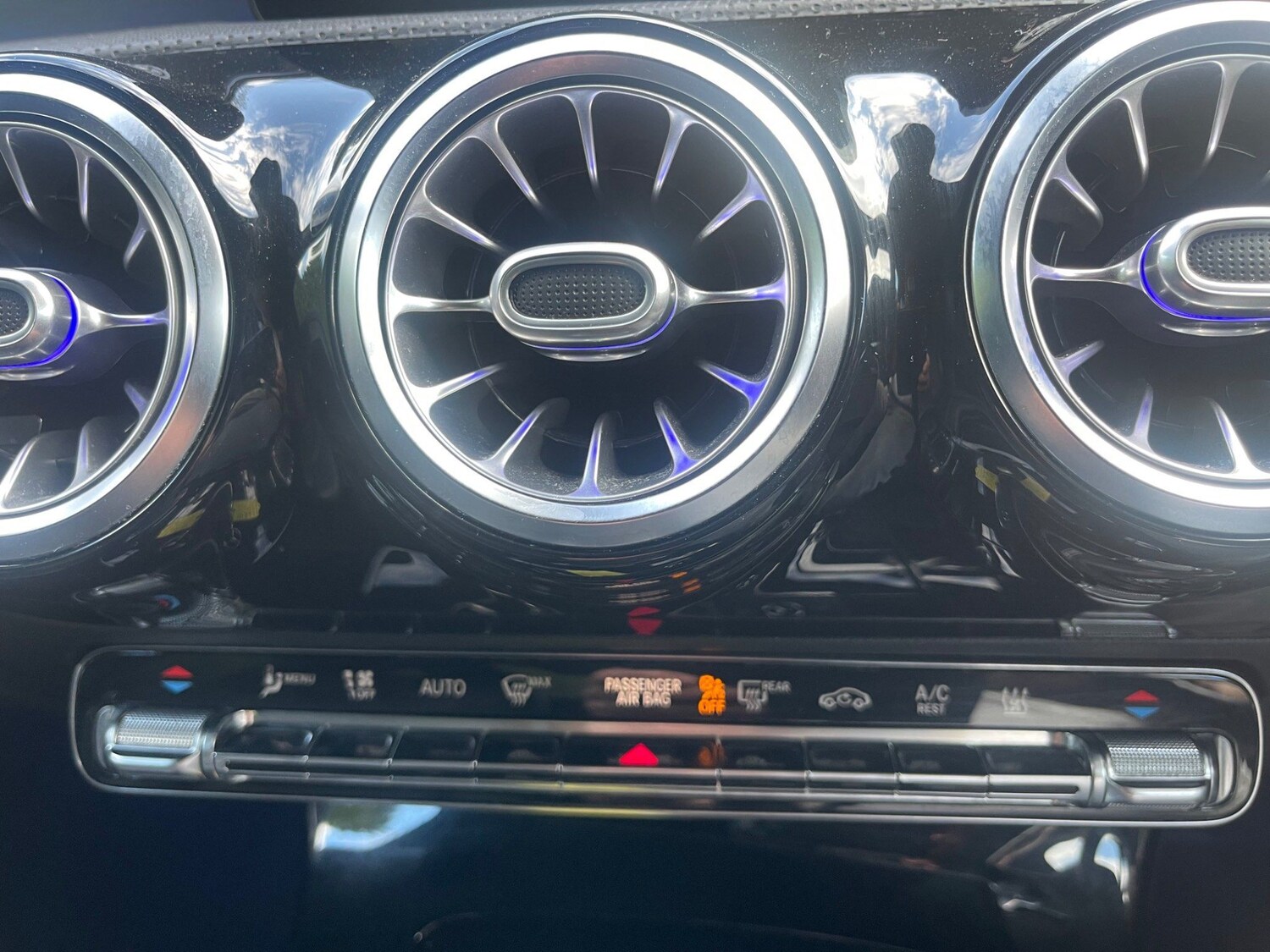 Used Mercedes-Benz CLA 2020 for sale - 77739304: Photo 22