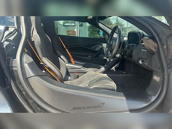 Used McLaren 720S 2022 for sale - 79859400: Photo