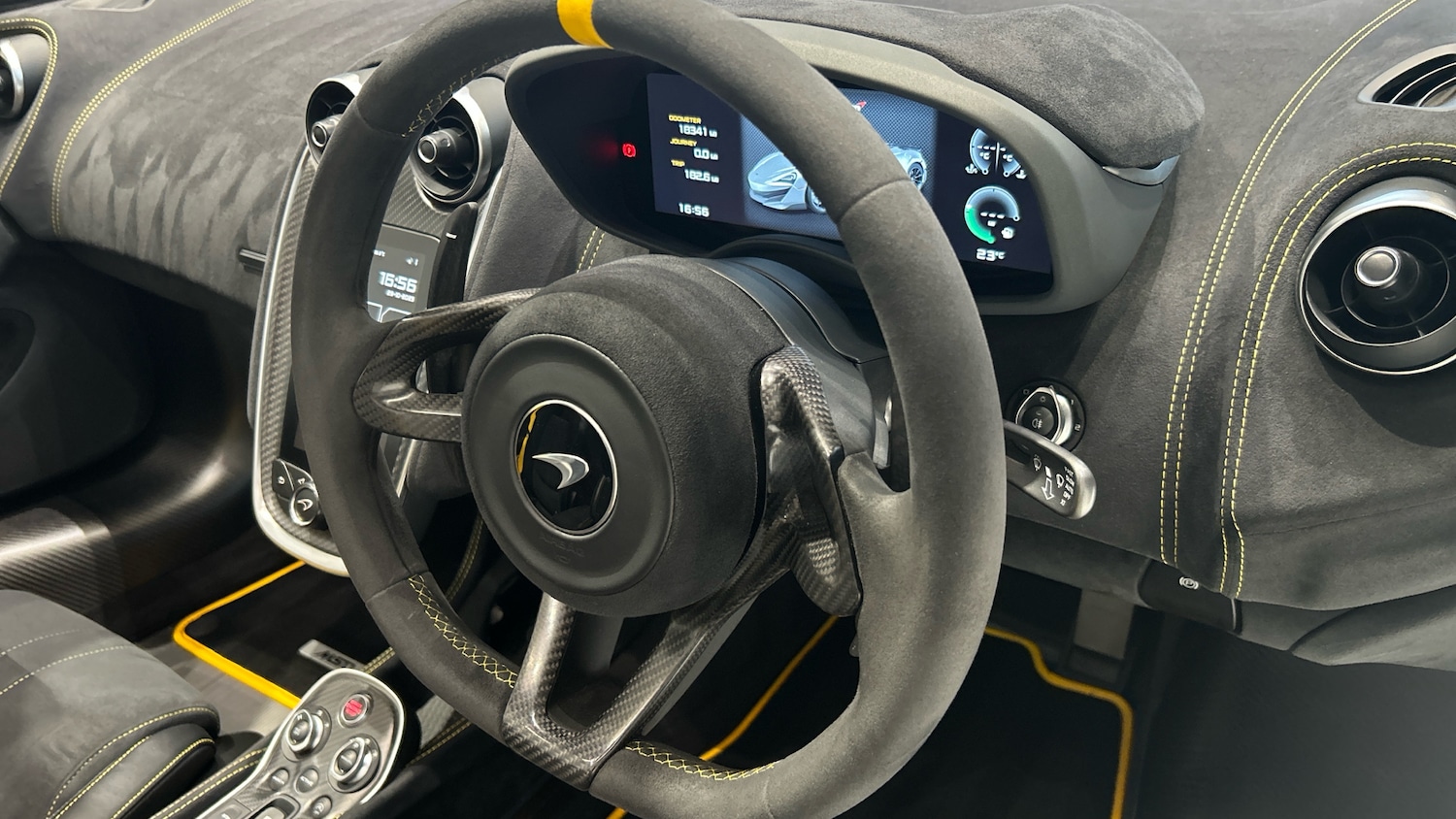 Used McLaren 600LT 2021 for sale - 76387076: Photo 16