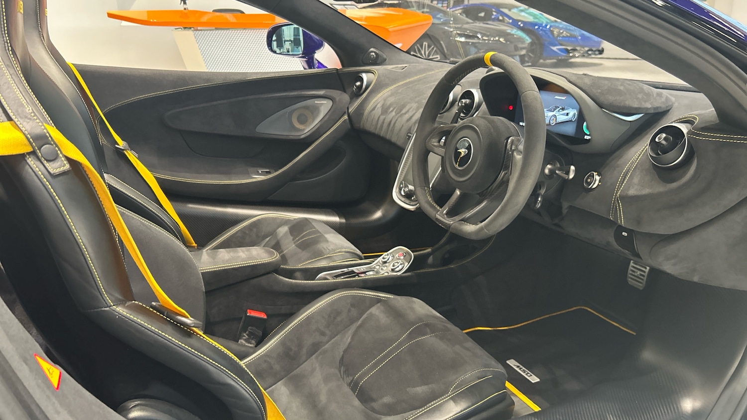 Used McLaren 600LT 2021 for sale - 76387076: Photo 4