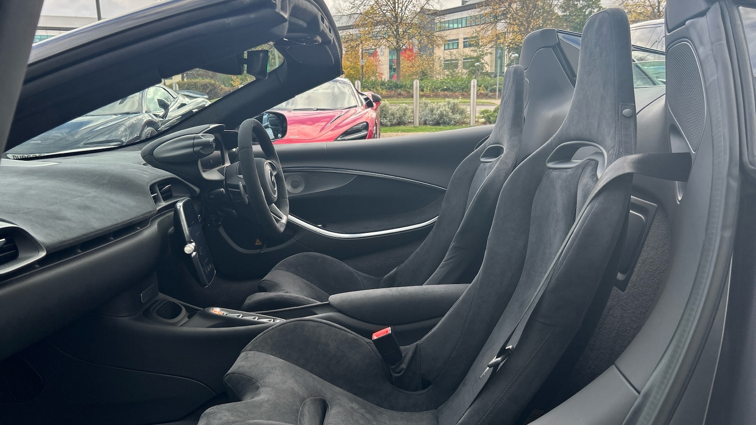 Used McLaren Artura for sale - 76799452: Photo 4