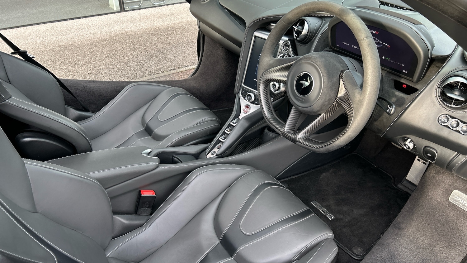 Used McLaren 720S 2019 for sale - 76497133: Photo 3