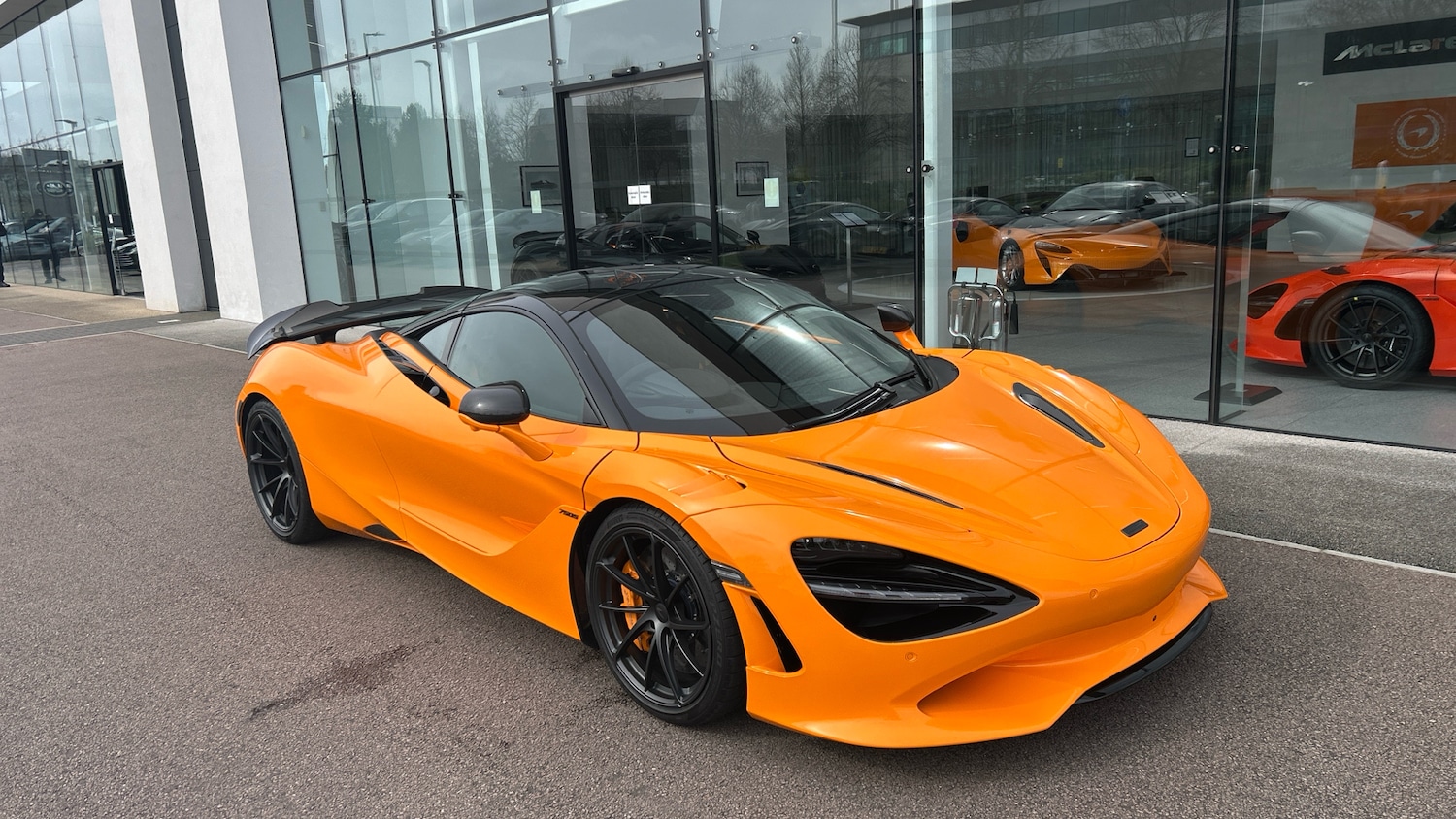 Used McLaren 750S 2024 for sale - 77921239: Photo 11