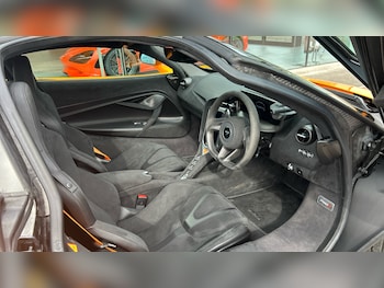 Used McLaren 750S 2024 for sale - 77921239: Photo