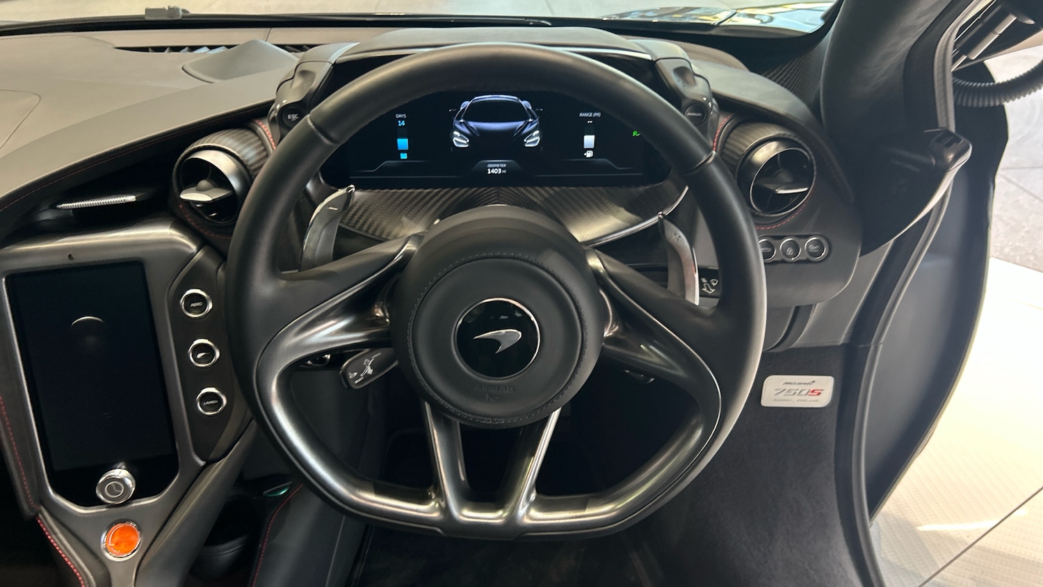 Used McLaren 750S 2024 for sale - 77118364: Photo 9