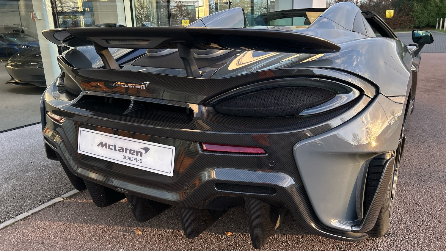 Used McLaren 600LT 2019 for sale - 76712334: Photo 14