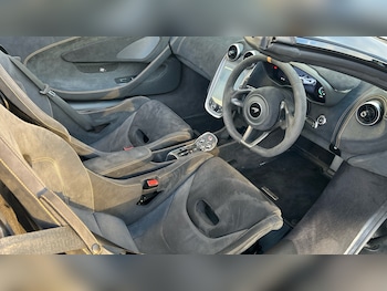 Used McLaren 600LT 2019 for sale - 76712334: Photo