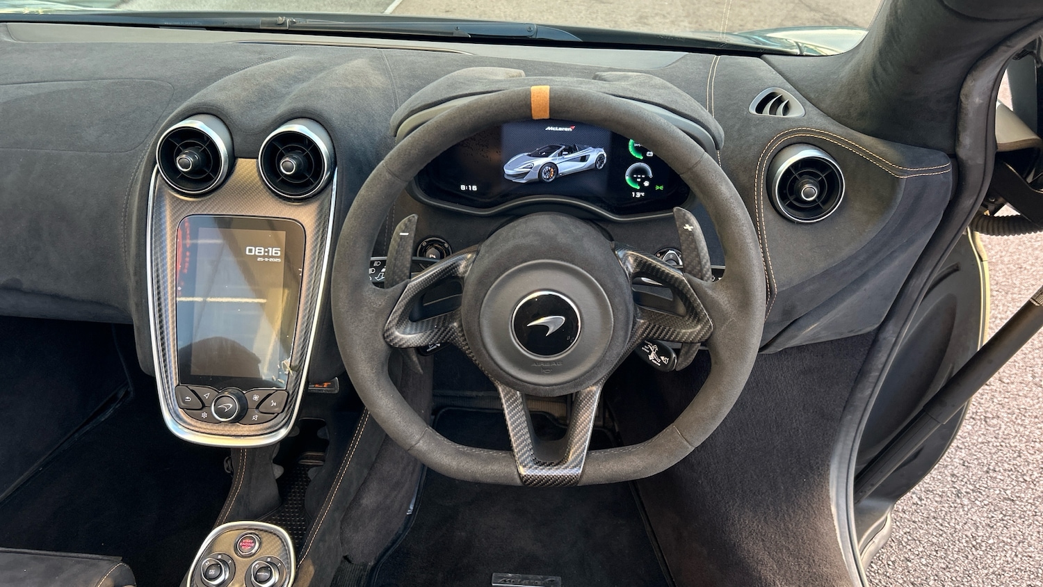 Used McLaren 600LT 2019 for sale - 76712334: Photo 9