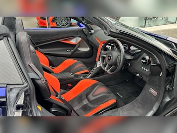 Used McLaren 750S 2023 for sale - 78289541: Photo