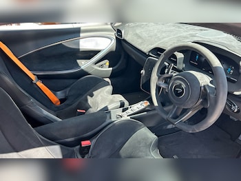 Used McLaren Artura 2023 for sale - 79335345: Photo
