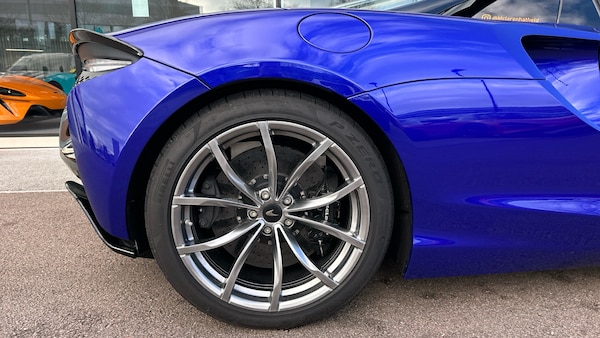 Used McLaren Artura 2024 for sale - 76082136: Photo 12