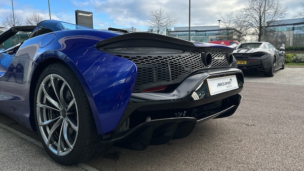 Used McLaren Artura 2024 for sale - 76082136: Photo 13