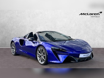 Used McLaren Artura 2024 for sale - 76082136: Photo
